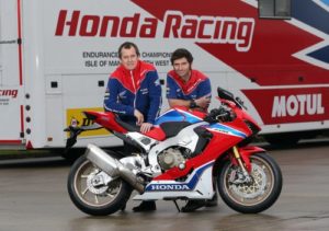 John and Guy will take on this years Isle of Man TT aboard the new Honda_Fireblade SP2